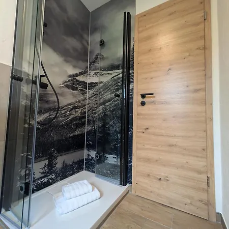 Dein Bergnest アパート メーデバッハ