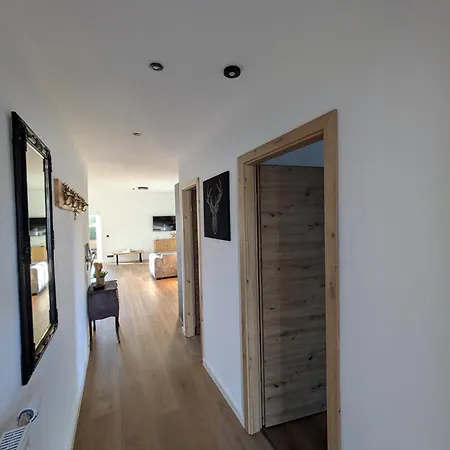 Dein Bergnest شقة *